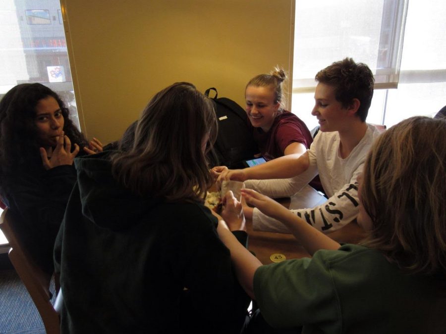 Wilson sophomores enjoy a rare off-campus lunch at the Panera Bread in Tenleytown