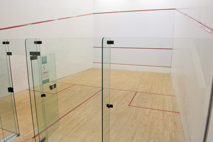Squash team overcomes early season obstacle, finishes on strong note