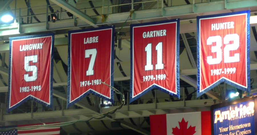 Phil Chenier deserves a spot in the rafters