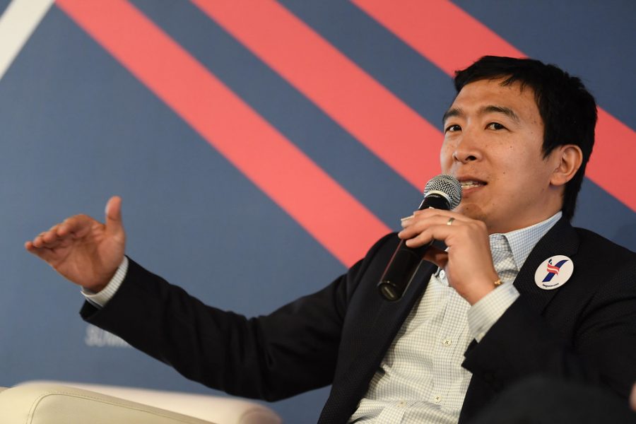 Give third-way candidate Andrew Yang a chance
