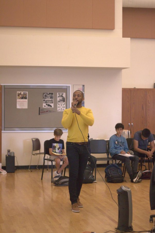 Vocal virtuoso takes talents to choir program