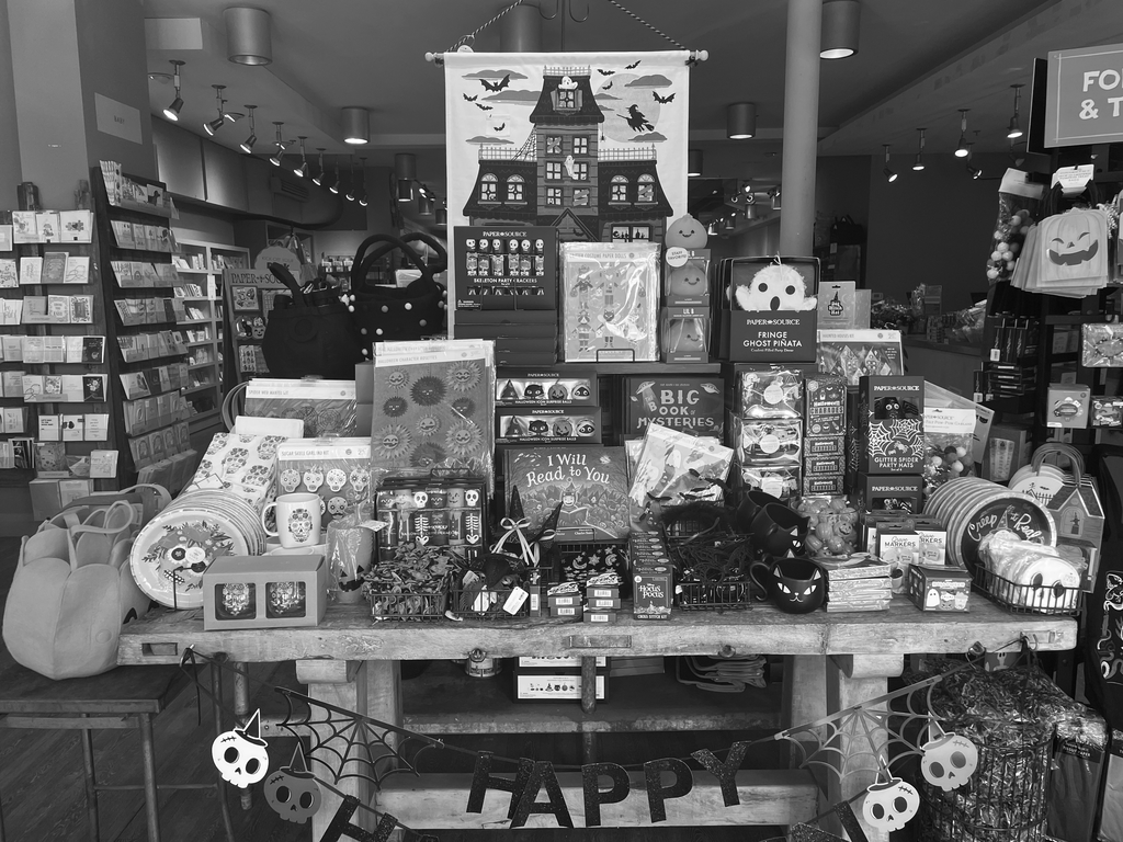 SPOOKY+SPREAD+-+Paper+Source%E2%80%99s+halloween+table+includes%0Amugs%2C+books%2C+plates%2C+toys%2C+and+various+paper+products.+Mosey+on%0Adown+to+Georgetown+or+Bethesda+to+get+in+on+the+fun%21