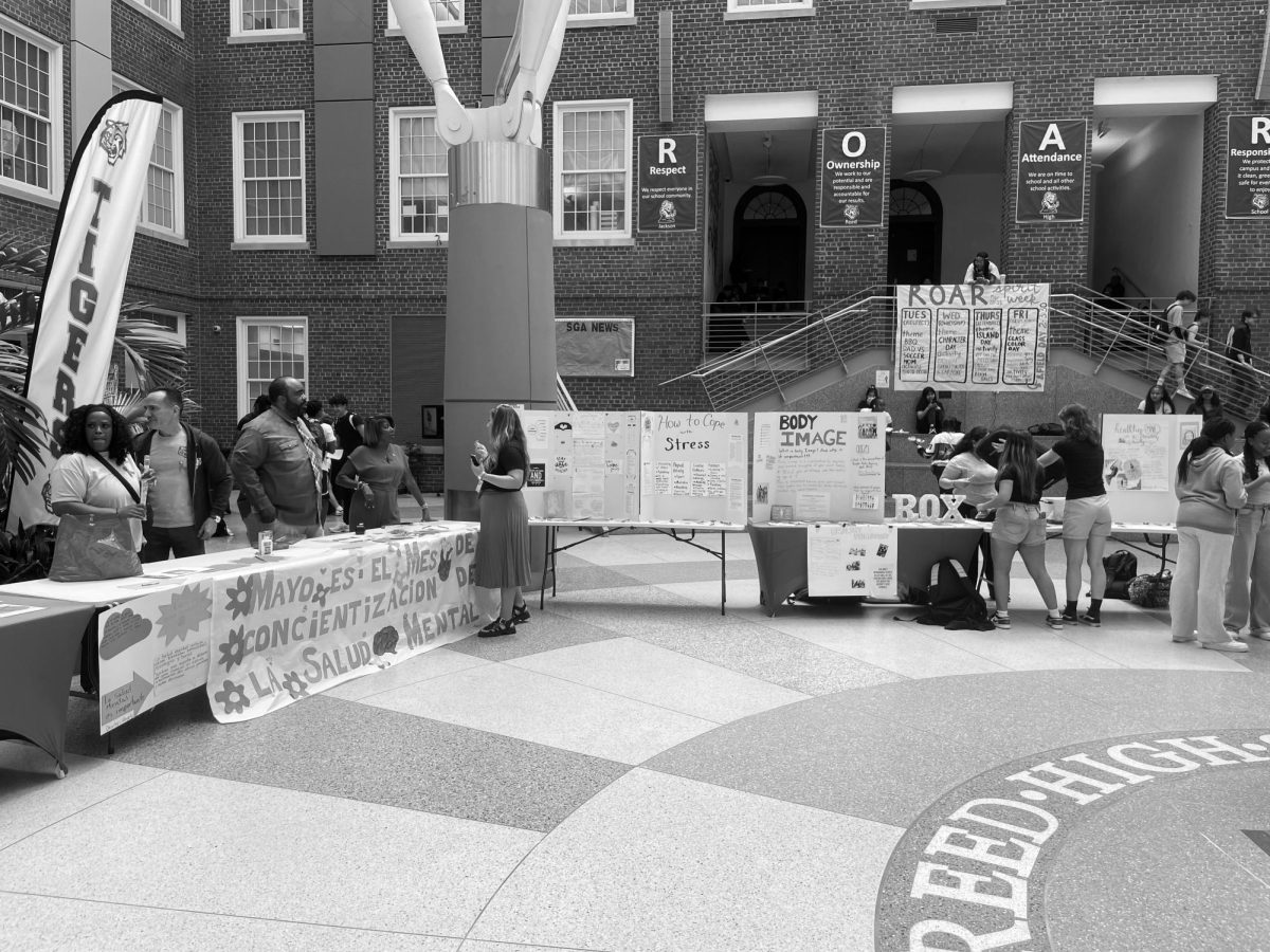 MENTAL HEALTH MATTERS - The Jackson-Reed Mental Health Department organized a fair in honor of Mental Health Awareness Month, with various informational activities.